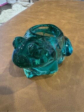 Indiana Glass Company frog-shaped votive candle holder